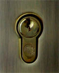 Легко: открыть дверь без ключа