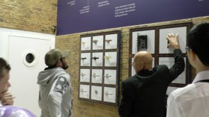 В выставке принимали участие производители дверных замков, мастера-замочники, компании по нарезке ключей – в общем, все имеющие отношение к дверным замкам.